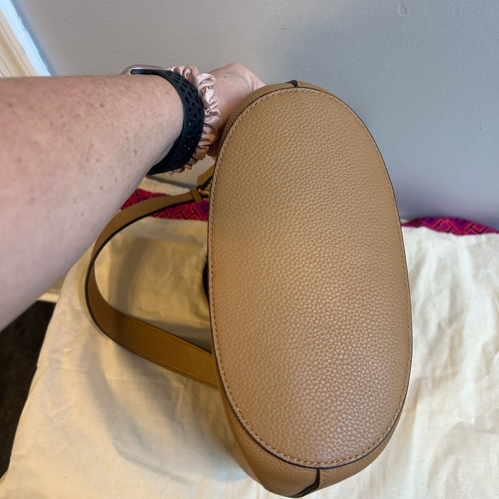 Tory Burch Purse - Picture 3 of 6